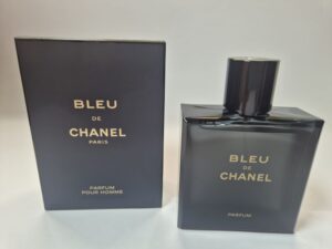 Bleu de Chanel parfum 01