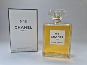 Chanel No 5 04