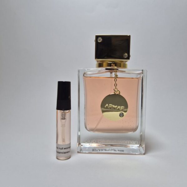 Club de Nuit Woman 01