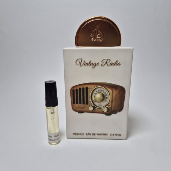 Vintage Radio 01