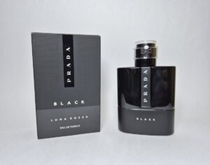 Prada Luna Rossa Black 04